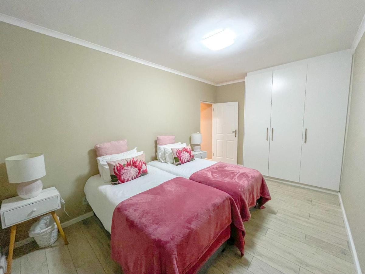 Appartement Uystuys à Le Cap Extérieur photo